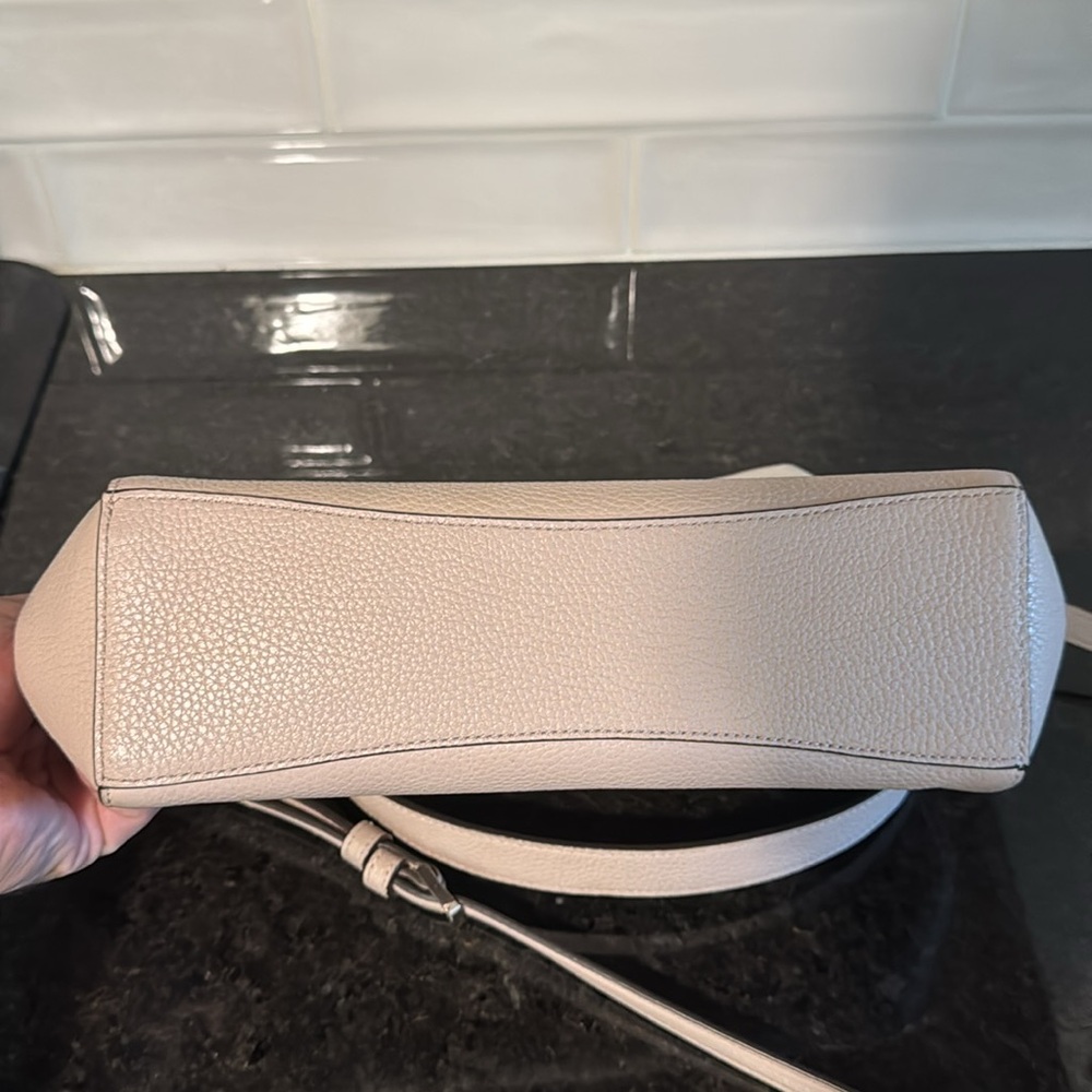 Kate Spade Crossbody - Picture 7 of 7